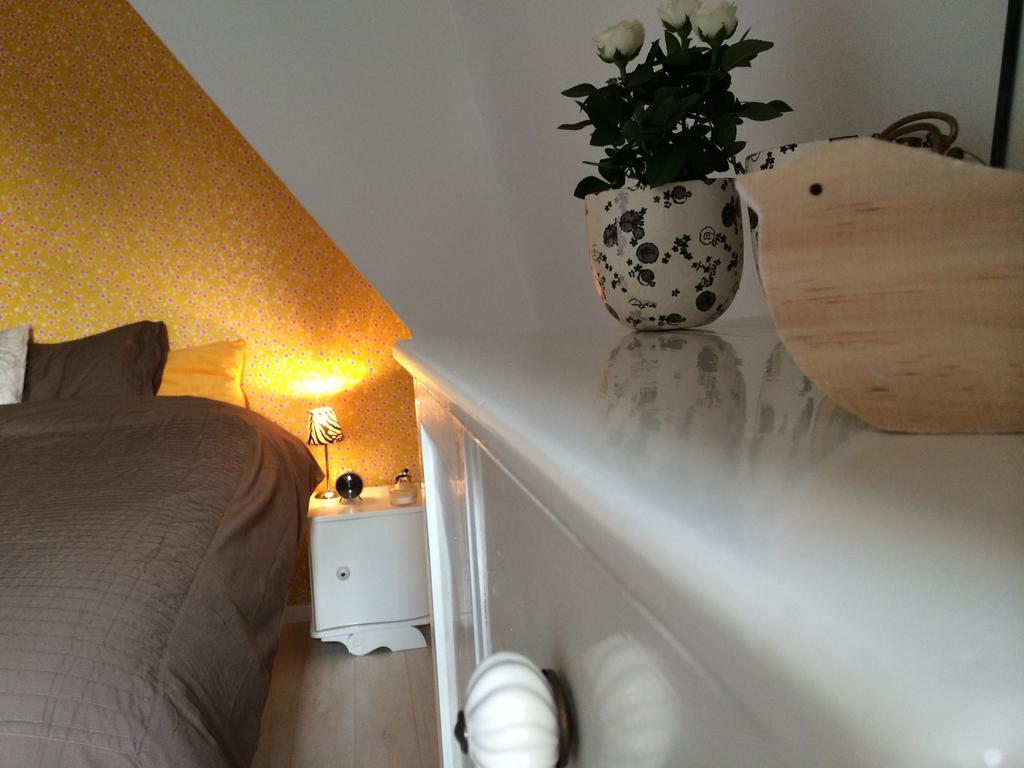 De Heerlyckheid Hotel Ypres Room photo